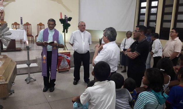 Bispos prestam assistência religiosa a refugiados venezuelanos