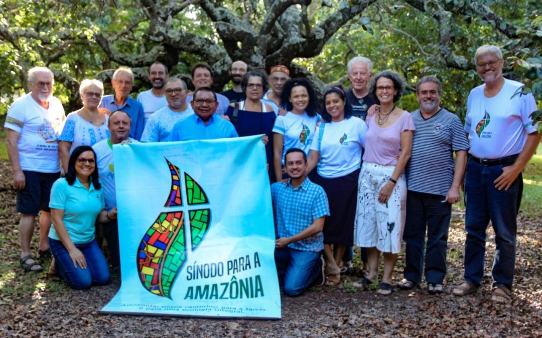 Bispo do Marajó participa do Encontro de Teólogos