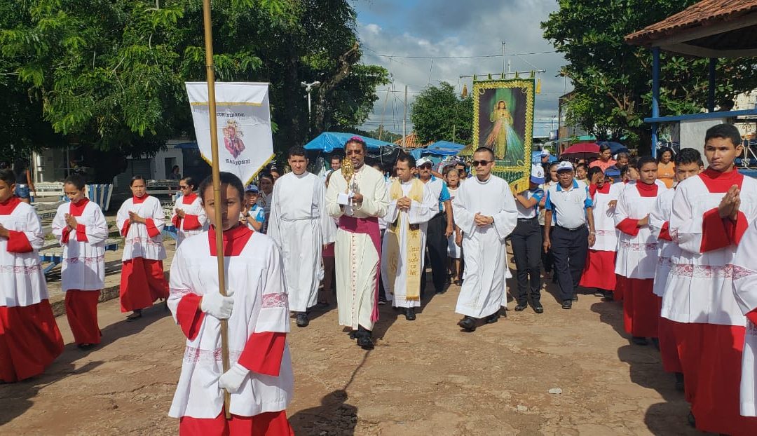 Diocese de Ponta de Pedras acolhe relíquia da ”Secretária da Misericórdia”
