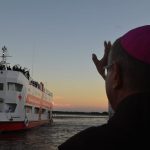 Barco-Hospital Papa Francisco chega na Diocese de Óbidos