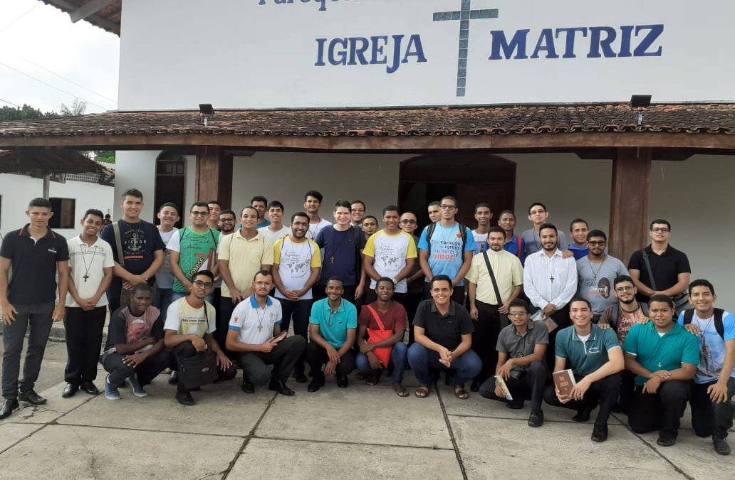 Seminaristas refletem Ação Missionária na Igreja