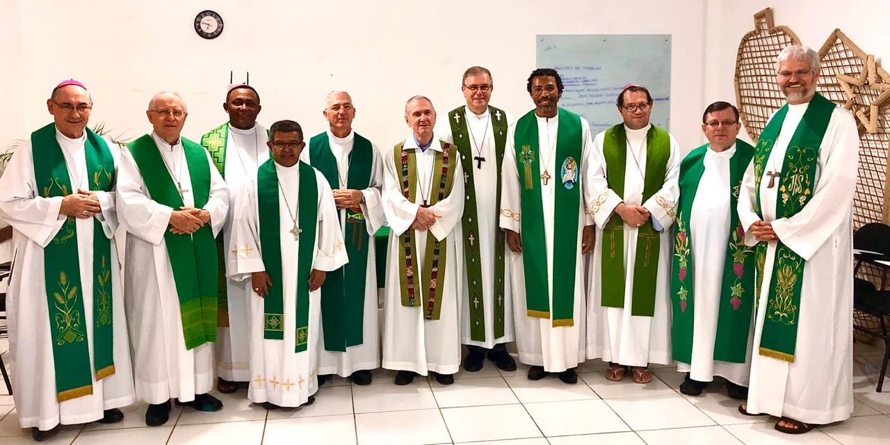 Bispos do regional Norte 2 se reúnem em Belém
