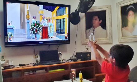 No Amapá, paróquias aderem às lives e famílias celebram Semana Santa em casa