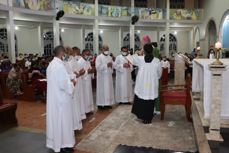 Seis novos diáconos permanentes serão ordenados neste sábado, 5, para a Diocese de Macapá
