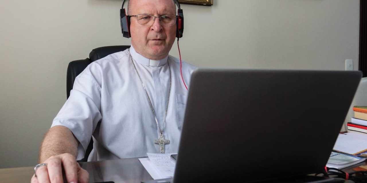 “Para nós cristãos, a Palavra é a ternura de Deus que se tornou letra”, afirma Dom Peruzzo sobre o tema central da 58ª AG CNBB