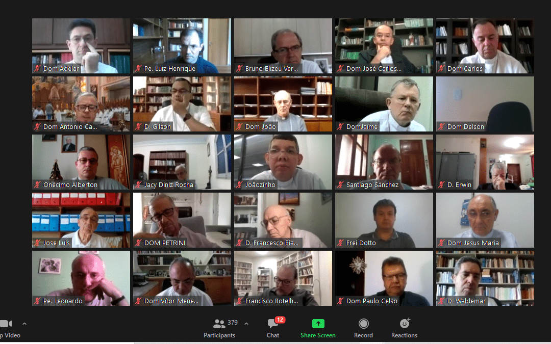 Bispos analisam a conjuntura social e eclesial do brasil a partir de subsídios oferecidos por equipes da CNBB