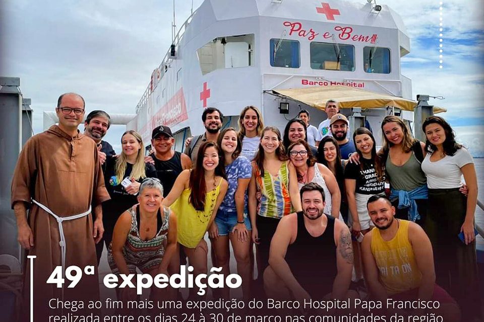 Barco Papa Francisco realiza 8,3 mil atendimentos em expedição nas comunidades da região do Tapará Grande, em Santarém.