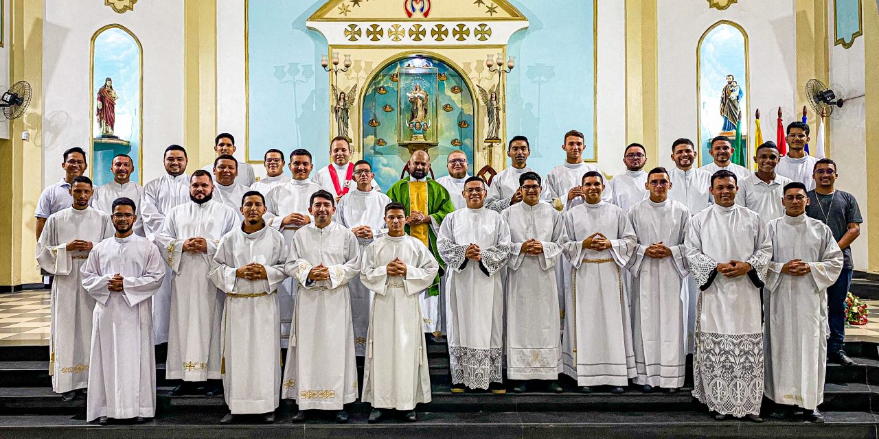 Seminarista Diocesano do Regional Norte 2 participam do 34º Encontro dos Seminaristas Diocesanos do Regional Norte II – ESDREN