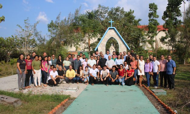 DIOCESE DE ABAETETUBA REALIZA ENCONTRO DIOCESANO DE FORMAÇÃO PARA SECRETÁRIOS E ECÔNOMOS PAROQUIAIS