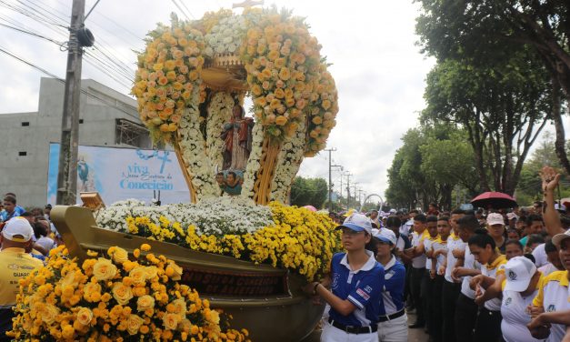 DIOCESE DE ABAETETUBA REALIZA O CÍRIO DE NOSSA SENHORA DA CONCEIÇÃO