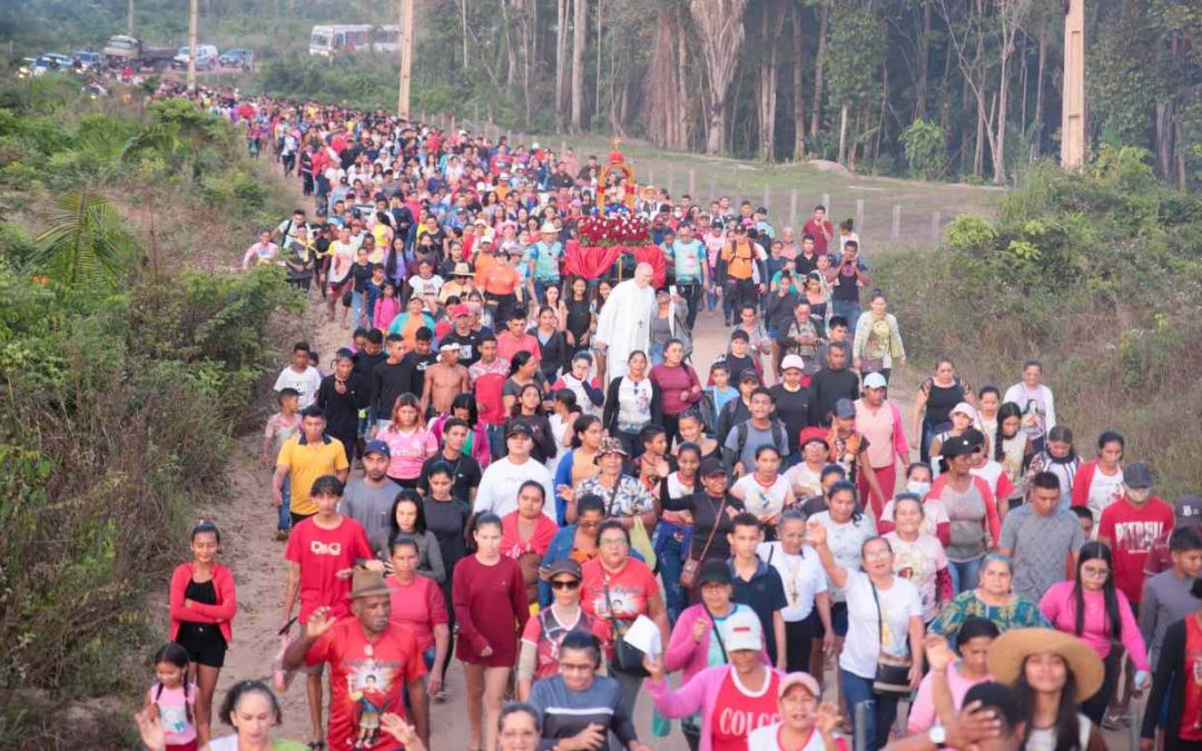 DIOCESE DE ÓBIDOS INICIA AS FESTIVIDADES DE SÃO RAIMUNDO NONATO COM CAMINHADA DE 13KM ATÉ A CIDADE DE CURUÁ NO PARÁ