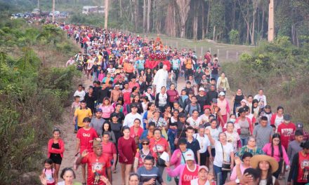 DIOCESE DE ÓBIDOS INICIA AS FESTIVIDADES DE SÃO RAIMUNDO NONATO COM CAMINHADA DE 13KM ATÉ A CIDADE DE CURUÁ NO PARÁ