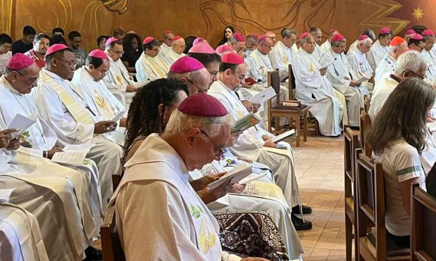 PARTILHA DAS AÇÕES PÓS-SÍNODO MARCA A MANHÃ DO PRIMEIRO DIA DO V ENCONTRO DA IGREJA NA AMAZÔNIA