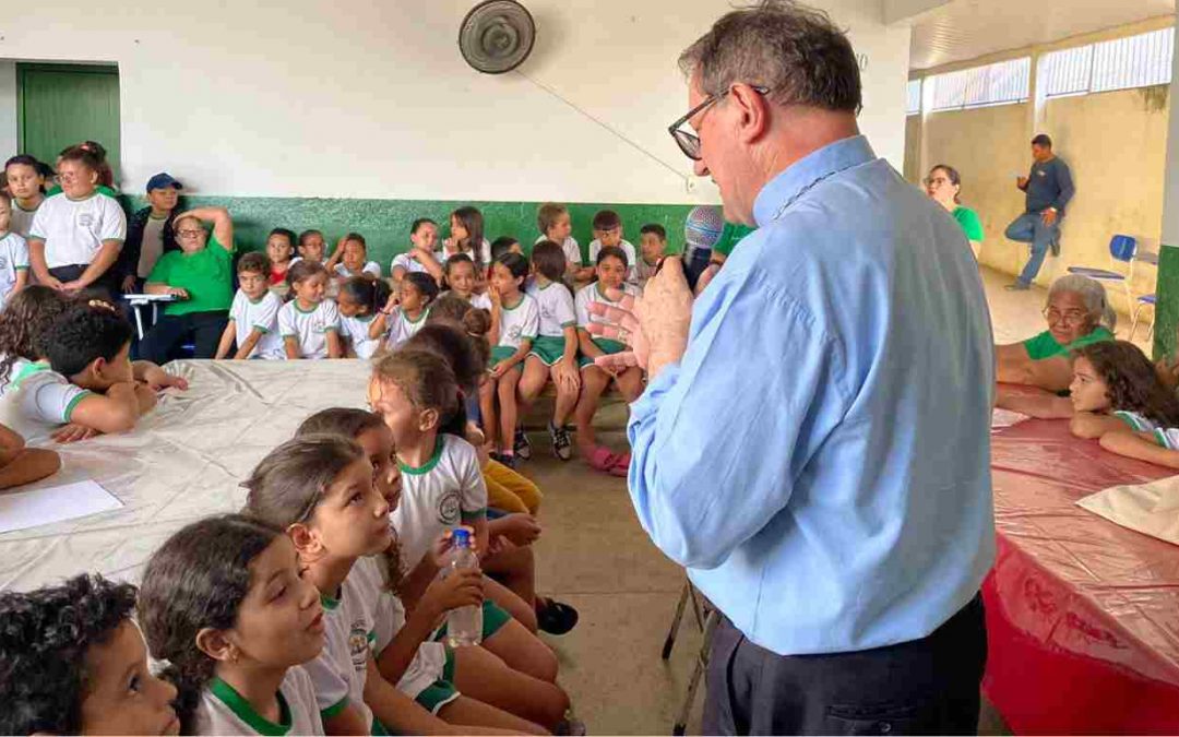 DOM VITAL CORBELLINI REFORÇOU O COMPROMISSO DA DIOCESE DE MARABÁ COM A EDUCAÇÃO DURANTE SUA VISITA AS ESCOLAS DA REGIÃO