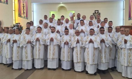 ORDENADOS OS PRIMEIROS DIÁCONOS PERMANENTES DA ARQUIDIOCESE DE SANTARÉM