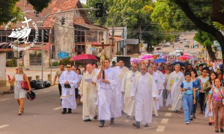 DIOCESE DE MACAPÁ REALIZA ABERTURA DO JUBILEU ORDINÁRIO DE 2025