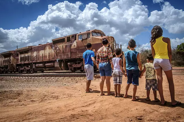 ORIENTAÇÕES PARA AÇÃO SOCIOTRANSFORMADORA NOS REGIONAIS DA CNBB