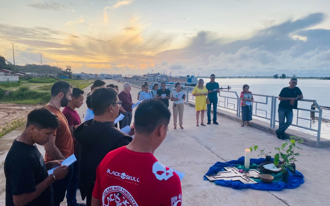 MANHÃ ORANTE MARCA A CELEBRAÇÃO PELO DIA MUNDIAL DA ÁGUA EM MONTE ALEGRE EM SANTARÉM