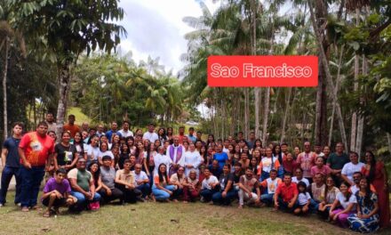 JOVENS DAS PAROQUIAS DA DIOCESE DE CASTANHAL PARTICIPAM DOS RETIROS DE CARNAVAL