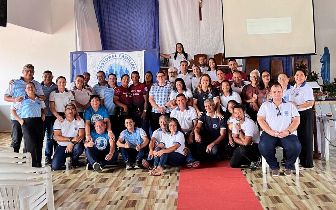PASTORAL FAMILIAR DO REGIONAL NORTE 2 REALIZA FORMAÇÃO NA DIOCESE DE ABAETETUBA SOBRE O SACRAMENTO DO MATRIMÔNIO