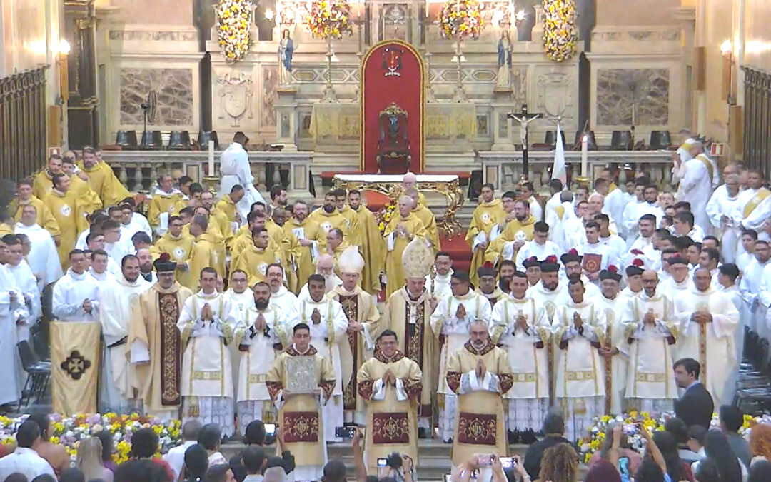 DOM ALBERTO CELEBRA 15 ANOS COMO ARCEBISPO DE BELÉM