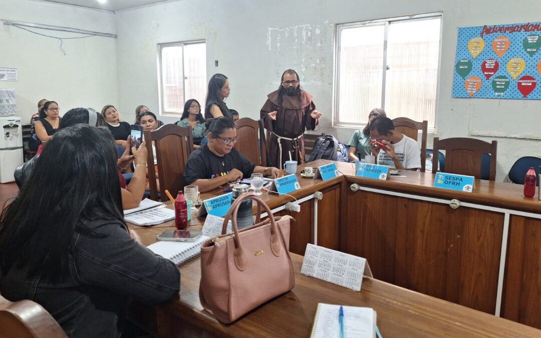 REPRESENTANTES DA ARQUIDIOCESE DE SANTARÉM PARTICIPAM DE APRESENTAÇÃO DO PROJETO FARMAFITTOS AO CONSELHO MUNICIPAL DE SAÚDE