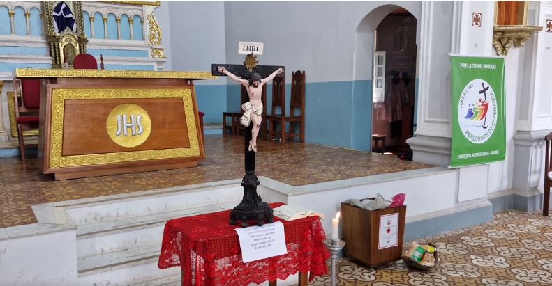 CONTEMPLAÇÃO DE CRISTO CRUCIFICADO NOS CRUCIFICADOS DE NOSSO TEMPO