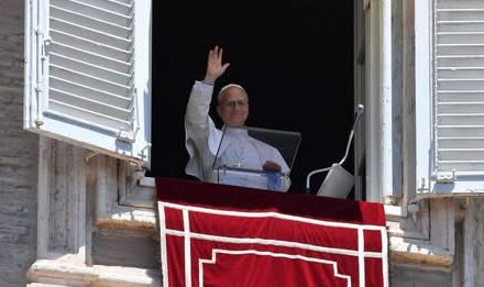 LEÃO XIV: O SENHOR NÃO SE ENVERGONHA DA NOSSA HUMANIDADE, POIS SOMOS MORADA DE DEUS