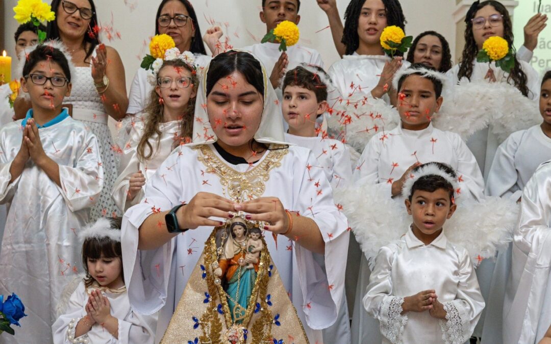 COROAÇÃO DE NOSSA SENHORA DE NAZARÉ REÚNE FIÉIS NO SANTUÁRIO DIOCESANO DE ALTAMIRA
