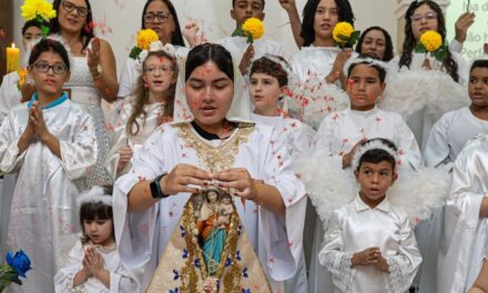 COROAÇÃO DE NOSSA SENHORA DE NAZARÉ REÚNE FIÉIS NO SANTUÁRIO DIOCESANO DE ALTAMIRA