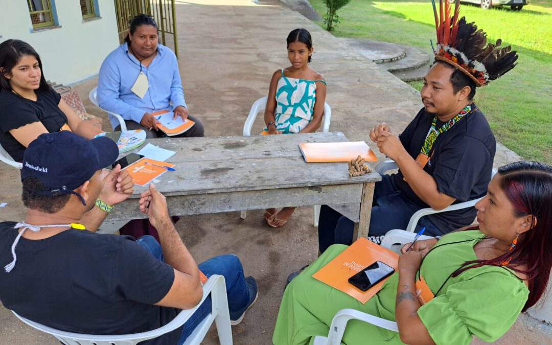 EXPOSIÇÃO DA REALIDADE E APRESENTAÇÃO DE PROPOSTAS MARCAM O SEGUNDO DIA DO I ENCONTRO REGIONAL DE JOVENS LÍDERES INDÍGENAS CATÓLICOS