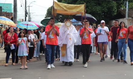 DIOCESE DE MACAPÁ CELEBRA SOLENIDADE DE CORPUS CHRISTI EM HONRA À PRESENÇA REAL DE JESUS NA EUCARISTIA