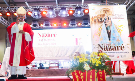 DIOCESE DE MACAPÁ APRESENTA CARTAZ E PROGRAMAÇÃO DO CÍRIO DE NAZARÉ