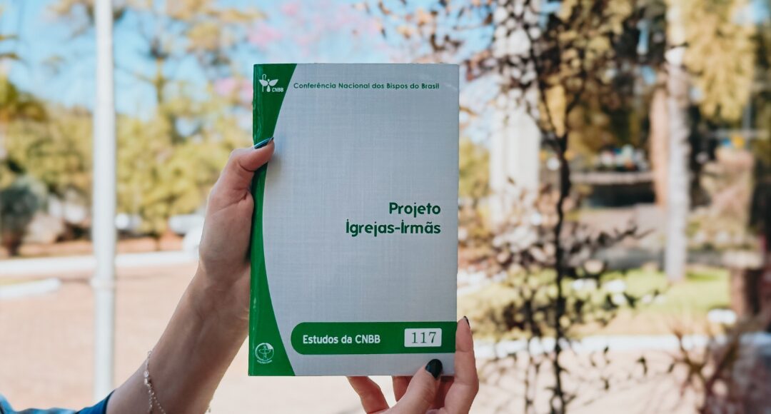 CONSELHO MISSIONÁRIO NACIONAL PROMOVE ENCONTRO VIRTUAL PARA FORTALECER O PROJETO IGREJAS-IRMÃS