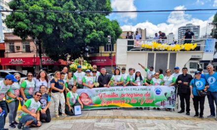 BELÉM CELEBRA A VIDA E A FAMÍLIA EM CAMINHADA ARQUIDIOCESANA