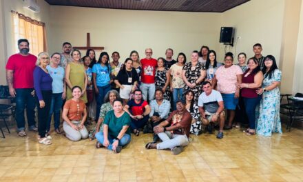 PRELAZIA DE ITAITUBA RETOMA COM OS ESTUDOS NA ESCOLA DE FÉ E CIDADANIA