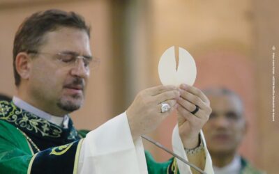 ARQUIDIOCESE DE BELÉM CELEBRA JUBILEU DE PRATA DE ORDENAÇÃO SACERDOTAL DE DOM PAULO ANDREOLLI