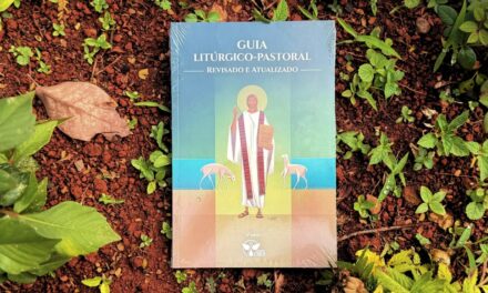 COMISSÃO EPISCOPAL PARA A LITURGIA APRESENTA A NOVA EDIÇÃO DO GUIA LITÚRGICO-PASTORAL PUBLICADO PELA EDIÇÕES CNBB