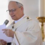 PAPA LEÃO XIV REFLETE SOBRE O SILÊNCIO E A ESPERANÇA NO SÁBADO SANTO