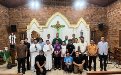 PEREGRINAÇÃO DA VELA MISSIONÁRIA DO COMISE É INICIADA NO CORAÇÃO DA AMAZÔNIA