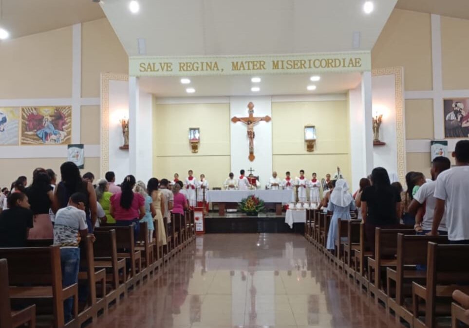SANTUÁRIO DE NAZARÉ DA DIOCESE DE PONTA DE PEDRAS INICIA PEREGRINAÇÕES EM PREPARAÇÃO PARA O CÍRIO EM MUANÁ