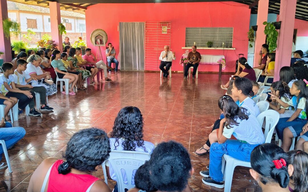 DOM CARLOS VERZELETTI, BISPO DE CASTANHAL, REALIZA SUA V VISITA PASTORAL NA COLÔNIA DO PRATA