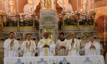 DOM JOÃO MUNIZ CELEBROU O SEGUNDO DIA DA MISSA DOS PREGADORES E REFLETINDO SOBRE A FÉ MARIANA NA BASÍLICA DE NAZARÉ