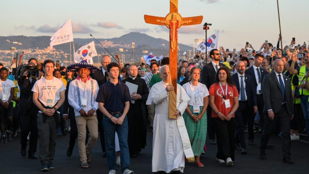 PAPA LEÃO XIV EXORTA JOVENS A SEREM TESTEMUNHAS CORAJOSAS DE CRISTO NA JORNADA MUNDIAL DA JUVENTUDE 2025