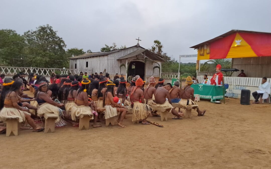 Dom Wilmar Santin em Missão: Fé e Sacramentos no Coração do Povo Munduruku