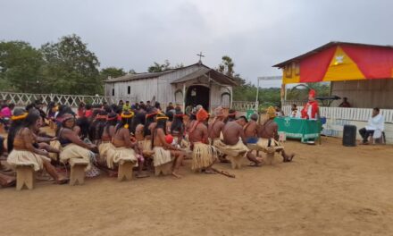 Dom Wilmar Santin em Missão: Fé e Sacramentos no Coração do Povo Munduruku