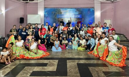 ENCONTRO DA JUVENTUDE NA COP30 MARCA PRESENÇA E COMPROMISSO DE JOVENS CATÓLICOS COM O CUIDADO DA VIDA DO PLANETA