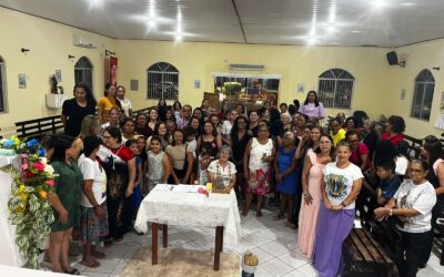 ENCONTRO DE MULHERES EM JACAREACANGA PROMOVE O FORTALECIMENTO DA FÉ