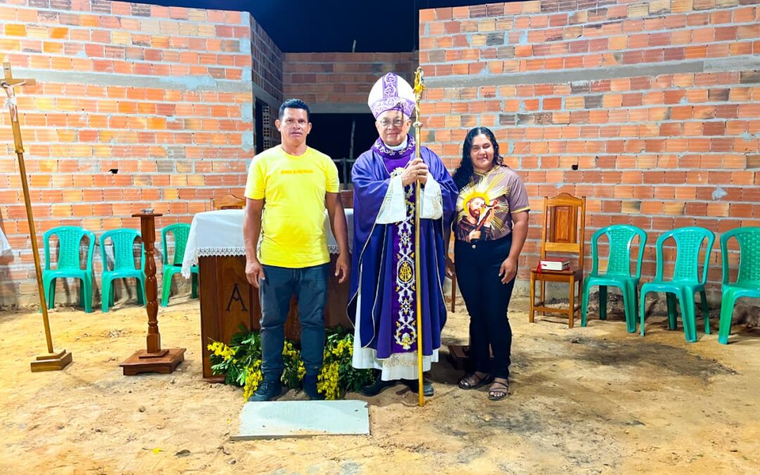 MARCO DE FÉ E ESPERANÇA: DIOCESE DE BRAGANÇA DO PARÁ LANÇA PEDRA FUNDAMENTAL DE NOVA IGREJA EM TAMATATEUA