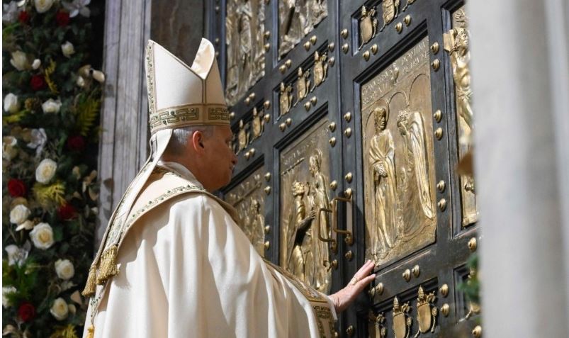 A EPIFANIA DA ESPERANÇA “QUANDO A LUZ PERTURBA E TRANSFORMA”